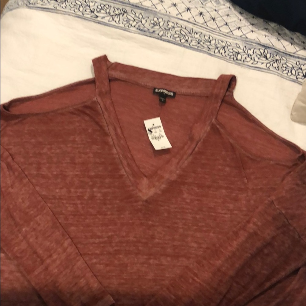 Express cold shoulder top